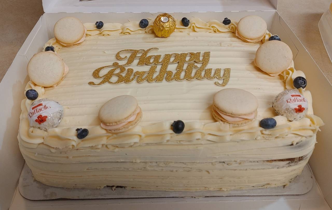 14X9 Fruit Covered Cake